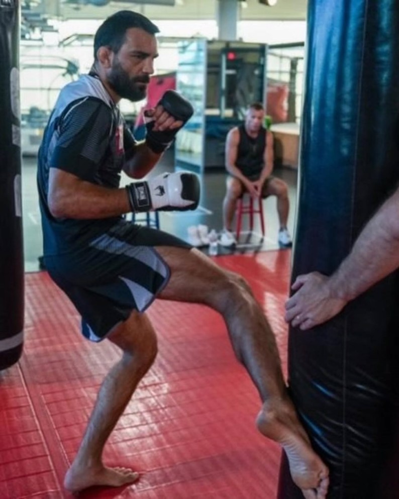 fightbasics_1783191366366.jpg